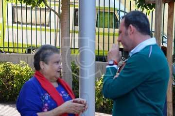 Reunión de los candidatos nacionalistas (NC) con la directiva del colectivo vecinal del Valle de los Nueve (Foto TA)